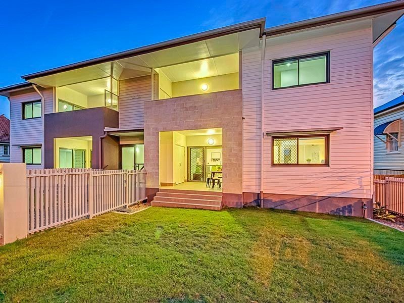 8/403 Upper Cornwall Street, Coorparoo QLD 4151