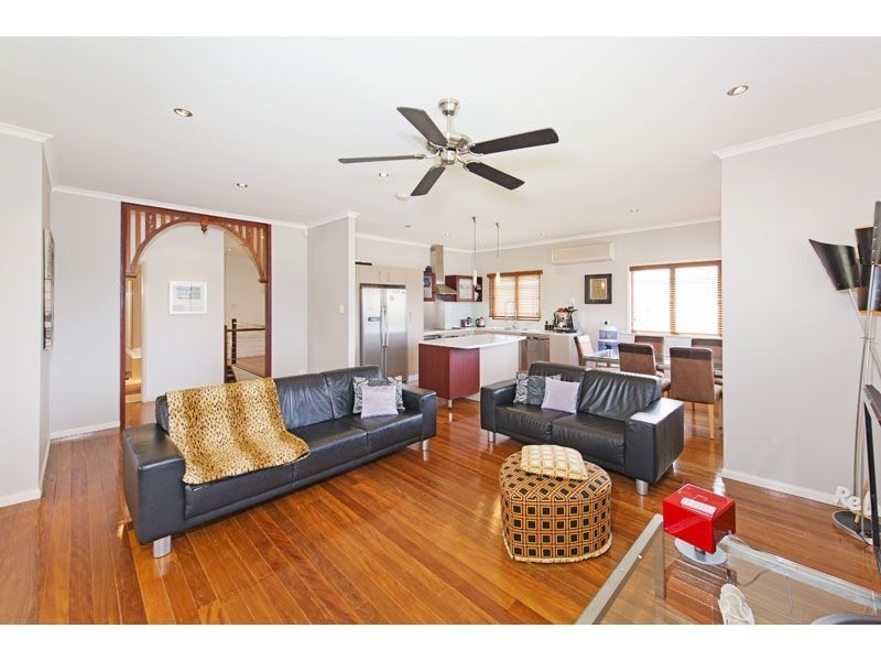 31 Corn Street, Holland Park West QLD 4121