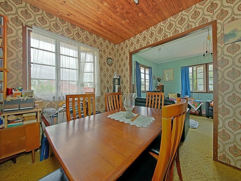 53 Herbert Street, Camp Hill QLD 4152