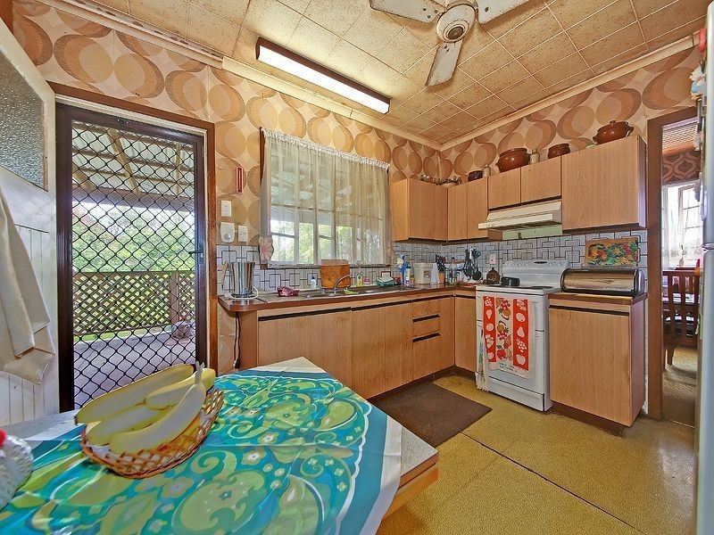 53 Herbert Street, Camp Hill QLD 4152