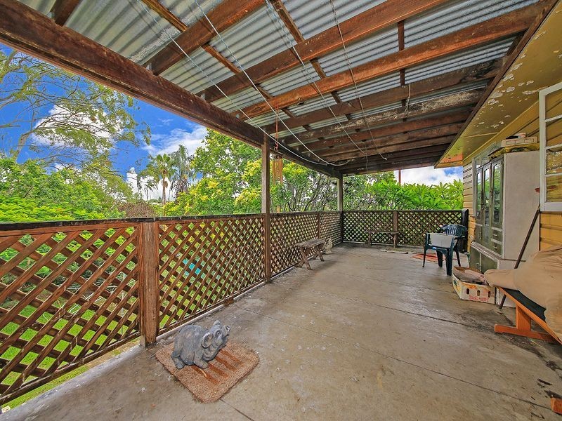 53 Herbert Street, Camp Hill QLD 4152