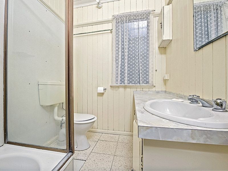 29 Macaulay Street, Coorparoo QLD 4151