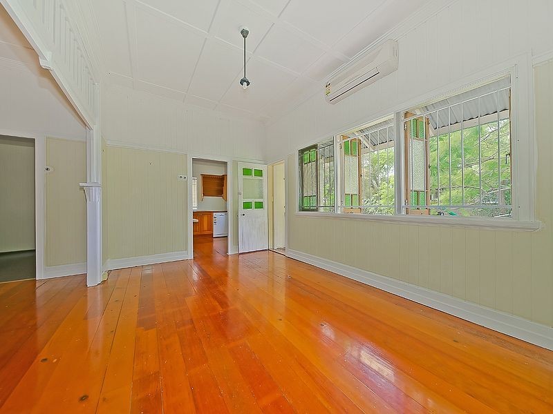 19 Maynard Street, Woolloongabba QLD 4102
