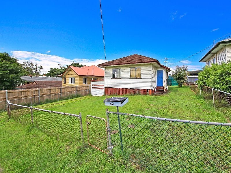 60 Burn Street, Camp Hill QLD 4152