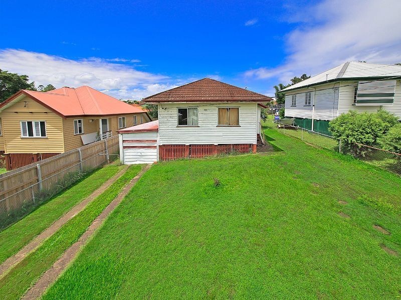 60 Burn Street, Camp Hill QLD 4152