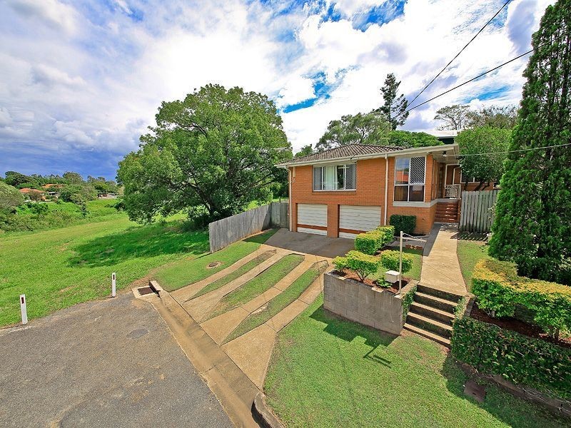 43 Joachim Street, Holland Park West QLD 4121