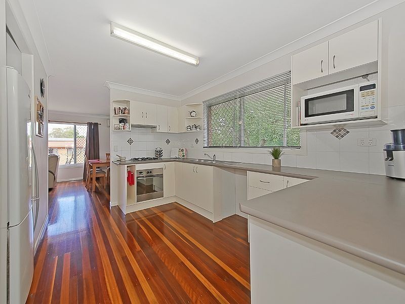 43 Joachim Street, Holland Park West QLD 4121