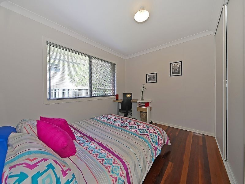 43 Joachim Street, Holland Park West QLD 4121