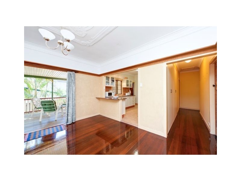 14 Marian Street, Coorparoo QLD 4151