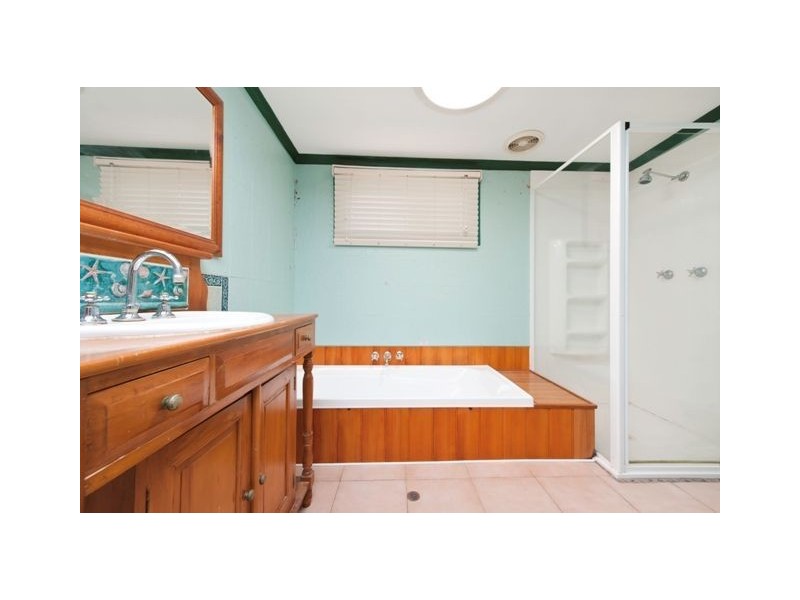 14 Marian Street, Coorparoo QLD 4151