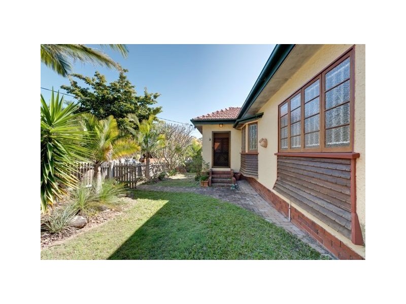 14 Marian Street, Coorparoo QLD 4151