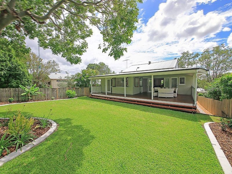 9 Beresford Terrace, Coorparoo QLD 4151