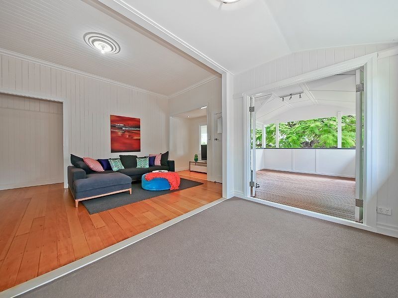 9 Beresford Terrace, Coorparoo QLD 4151