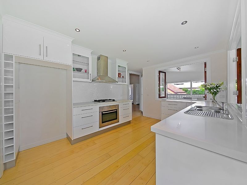 9 Beresford Terrace, Coorparoo QLD 4151