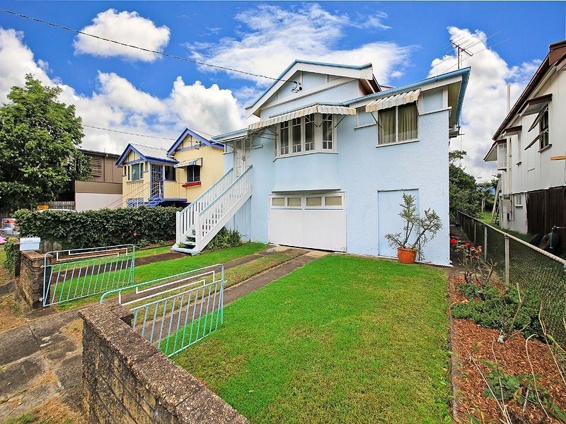 36 Earl Street, Greenslopes QLD 4120