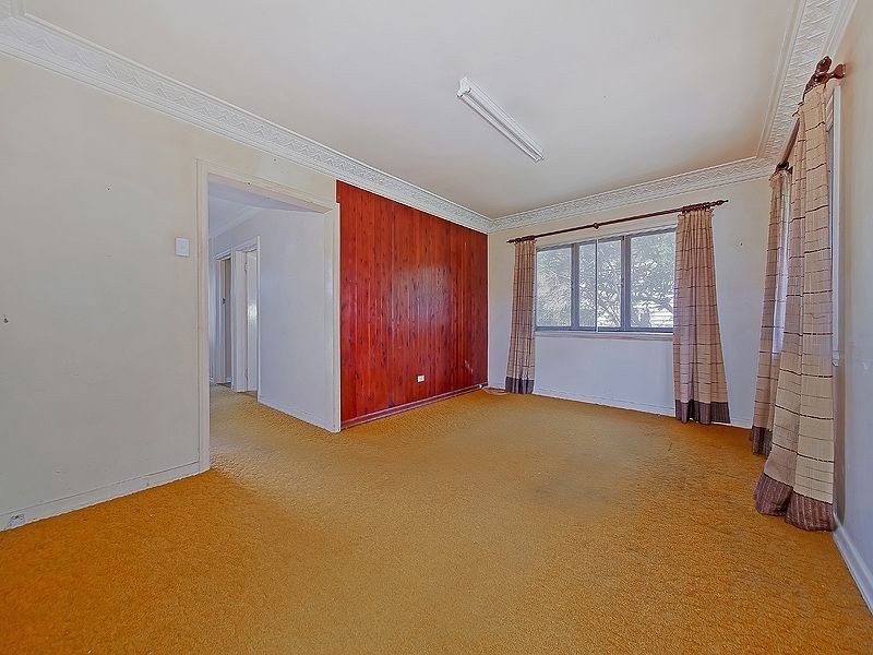 102 Kennington Road, Camp Hill QLD 4152