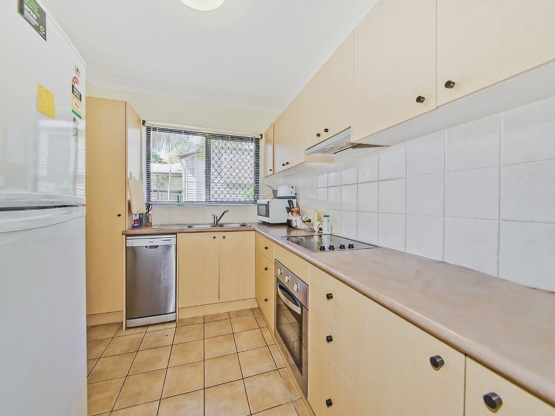 1/101 Dunellan Street, Greenslopes QLD 4120