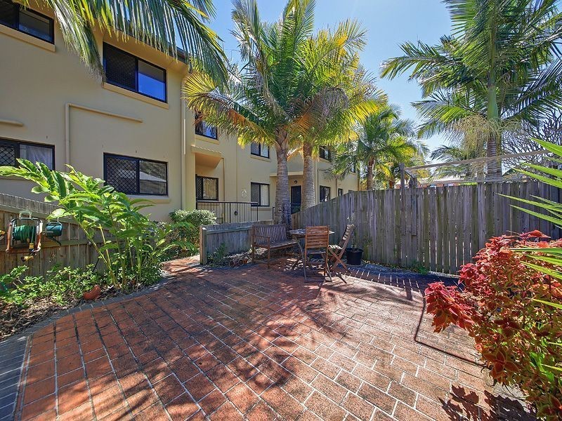 1/101 Dunellan Street, Greenslopes QLD 4120