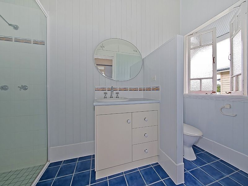 10 Geera Street, Coorparoo QLD 4151