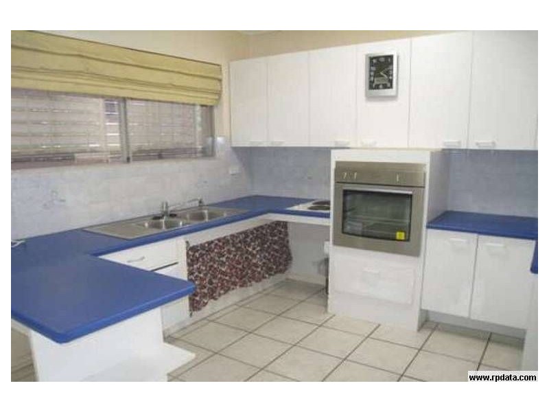 3/58 Douglas Street, Greenslopes QLD 4120