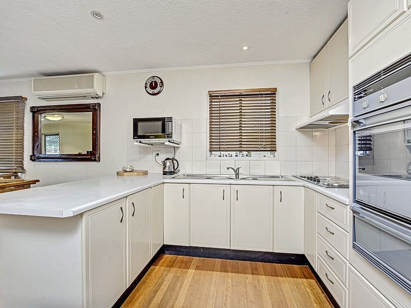 29 Baroda Street, Coopers Plains QLD 4108