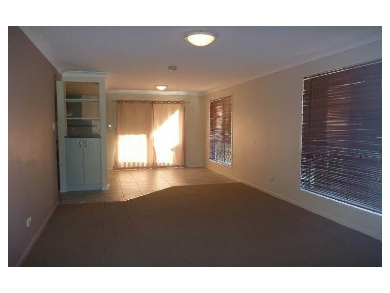 2/16 Hill Crescent, Carina Heights QLD 4152