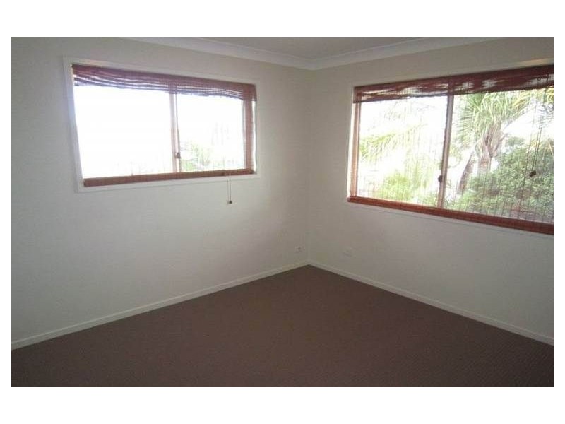 2/16 Hill Crescent, Carina Heights QLD 4152