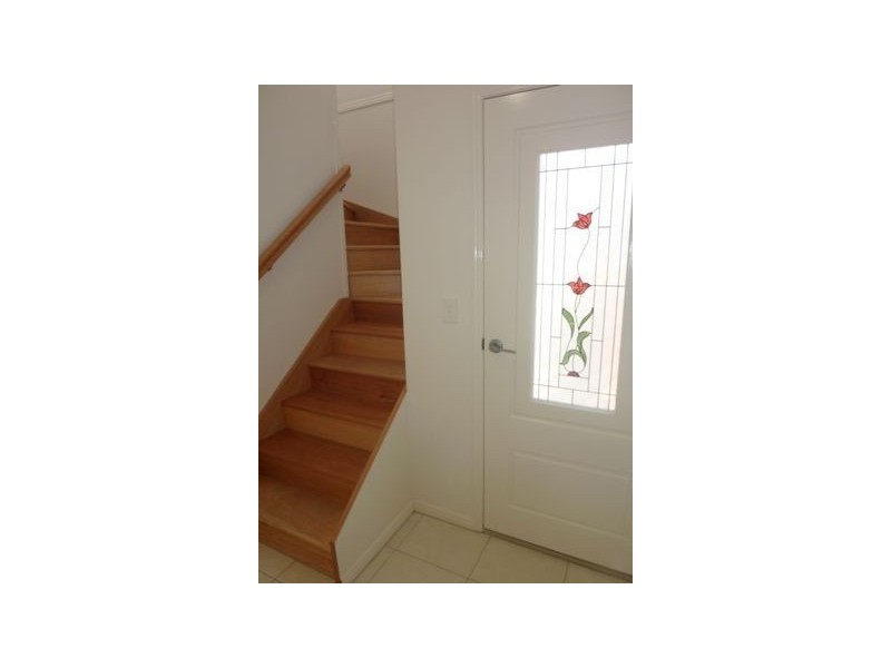 2/14 Bardsley Street, Greenslopes QLD 4120