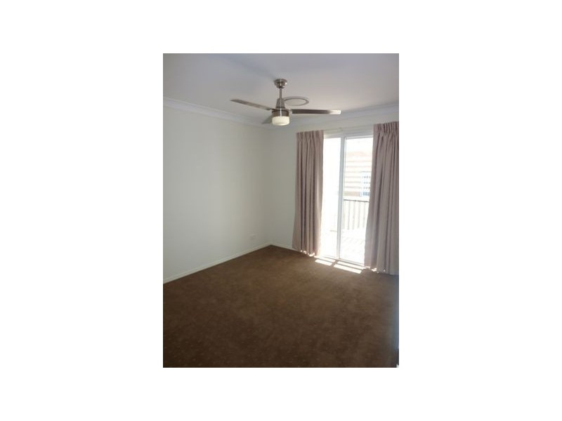 2/14 Bardsley Street, Greenslopes QLD 4120