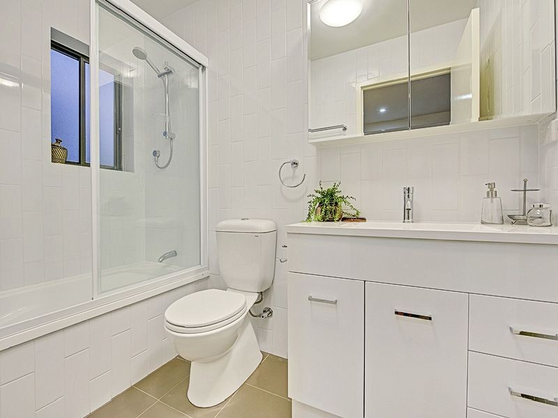 17/71 Dansie Street, Greenslopes QLD 4120