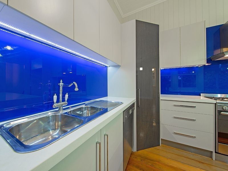 35 Hawthorne Street, Woolloongabba QLD 4102