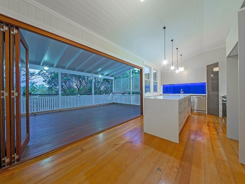 35 Hawthorne Street, Woolloongabba QLD 4102