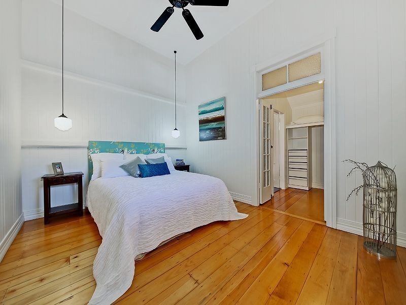 35 Hawthorne Street, Woolloongabba QLD 4102