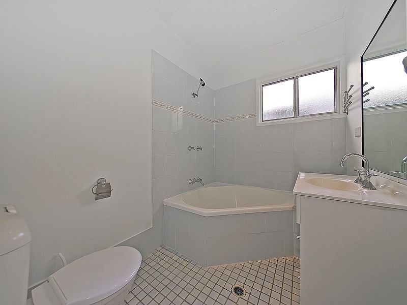 83 Billan Street, Carina QLD 4152