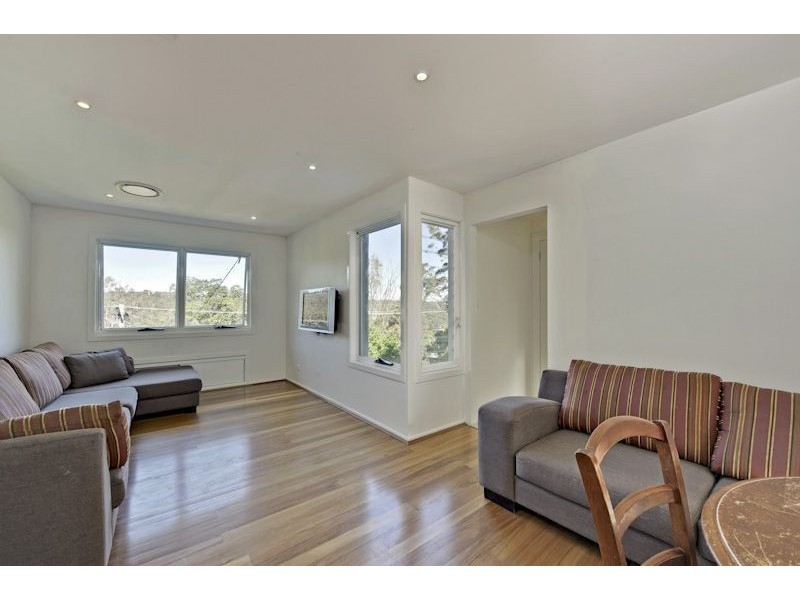 18 Cluden Street, Holland Park West QLD 4121