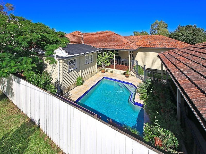 52 Balcha Street, Holland Park QLD 4121