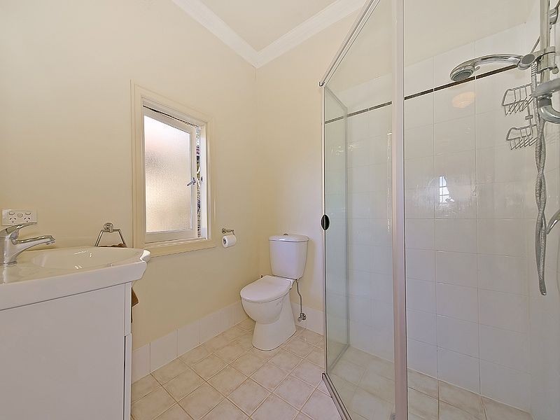 52 Balcha Street, Holland Park QLD 4121