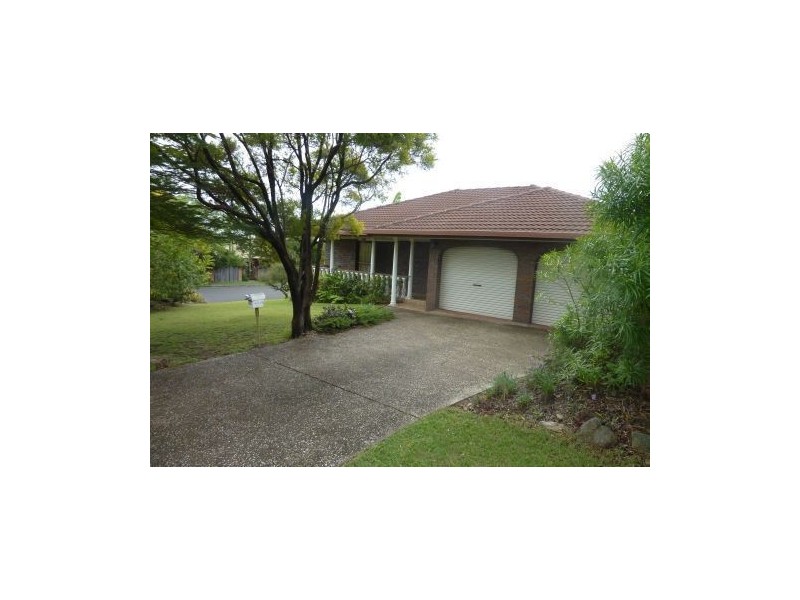 96 Kilmorey Street, Carindale QLD 4152