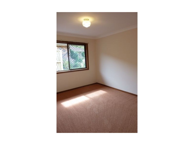96 Kilmorey Street, Carindale QLD 4152