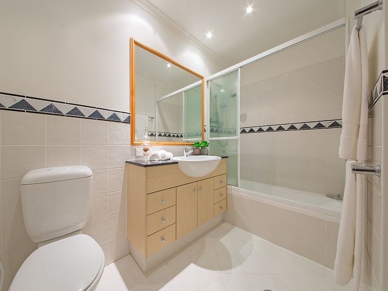 86/242-260 Vulture Street, South Brisbane QLD 4101