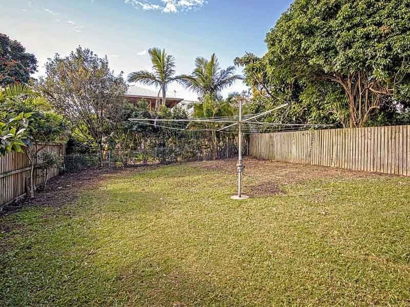6 Garden Street, Greenslopes QLD 4120