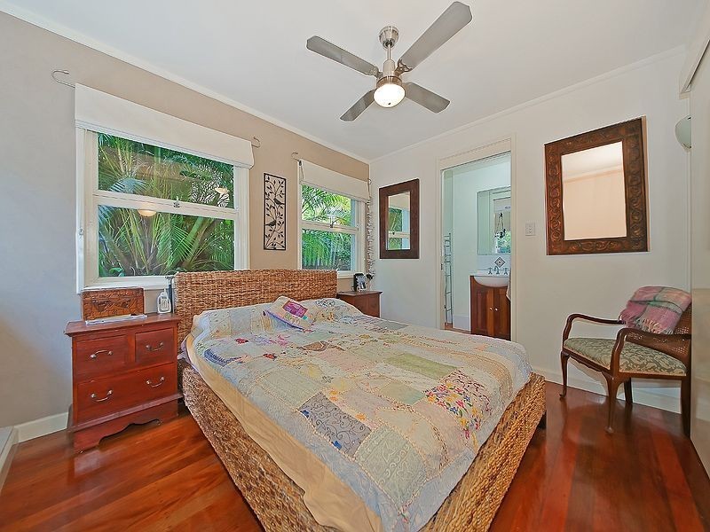 42 Coolong Street, Mount Gravatt East QLD 4122