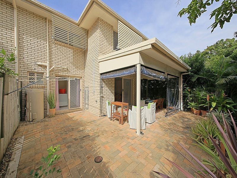 4/39 Birdwood Road, Carina QLD 4152