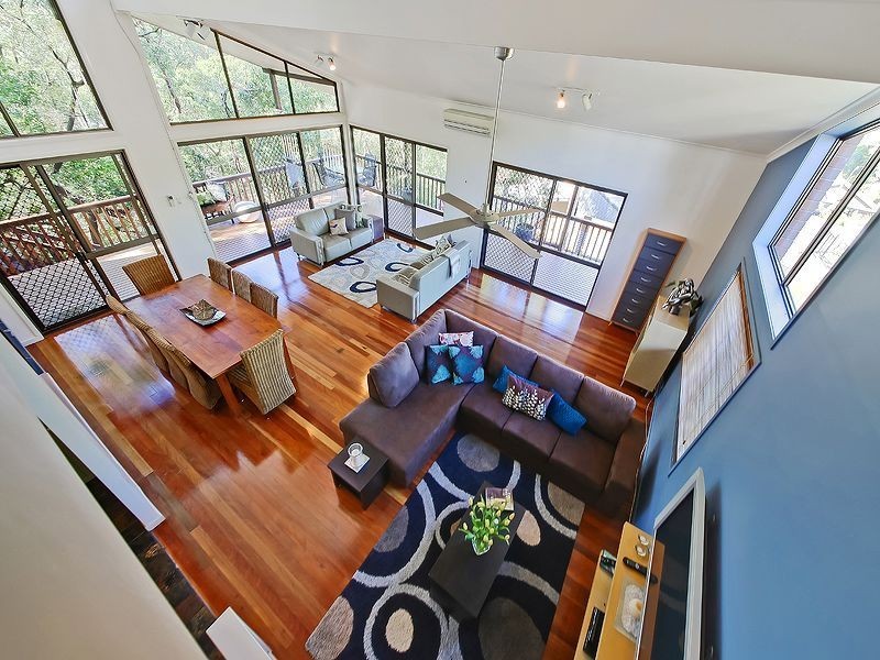 6 Kerrydan Street, Holland Park West QLD 4121