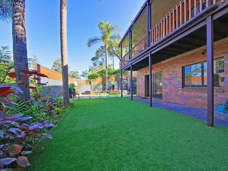 6 Kerrydan Street, Holland Park West QLD 4121
