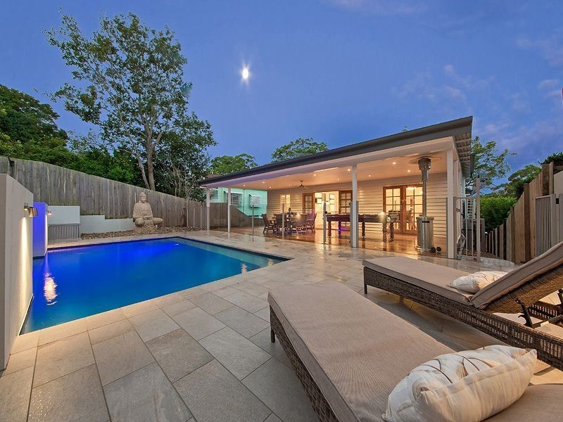 76 Abbotsleigh Street, Holland Park QLD 4121