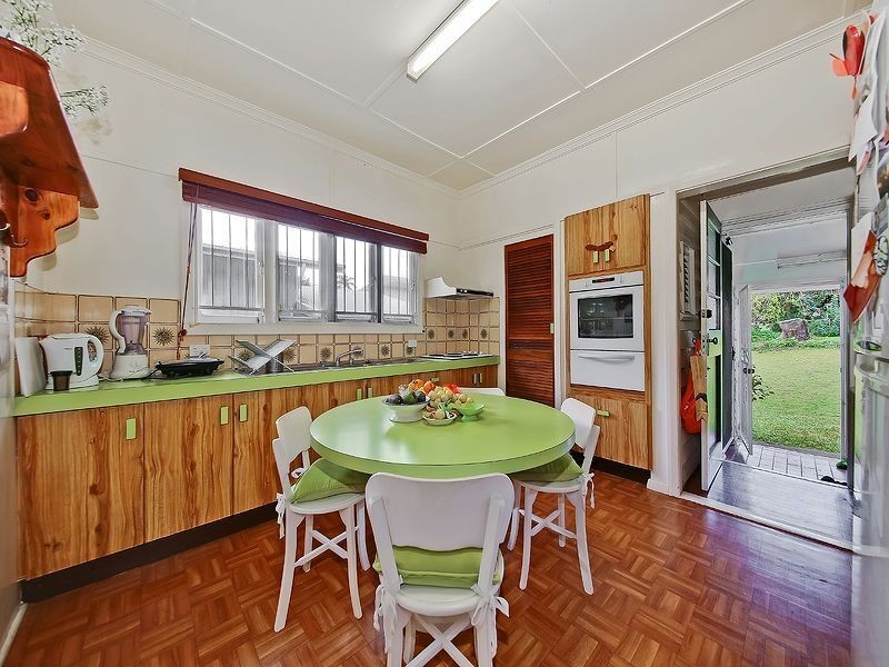 34 Procyon Street, Coorparoo QLD 4151