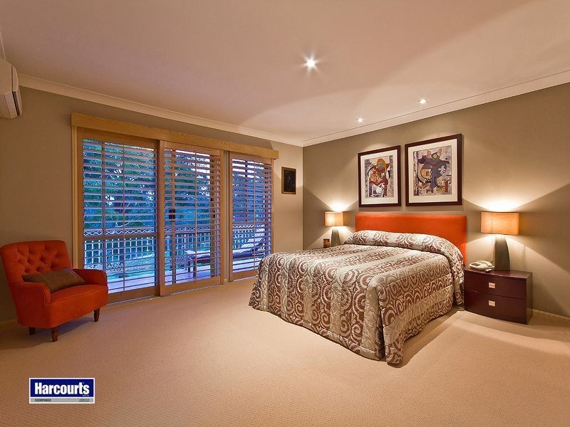 76 Stanmere Street, Carindale QLD 4152