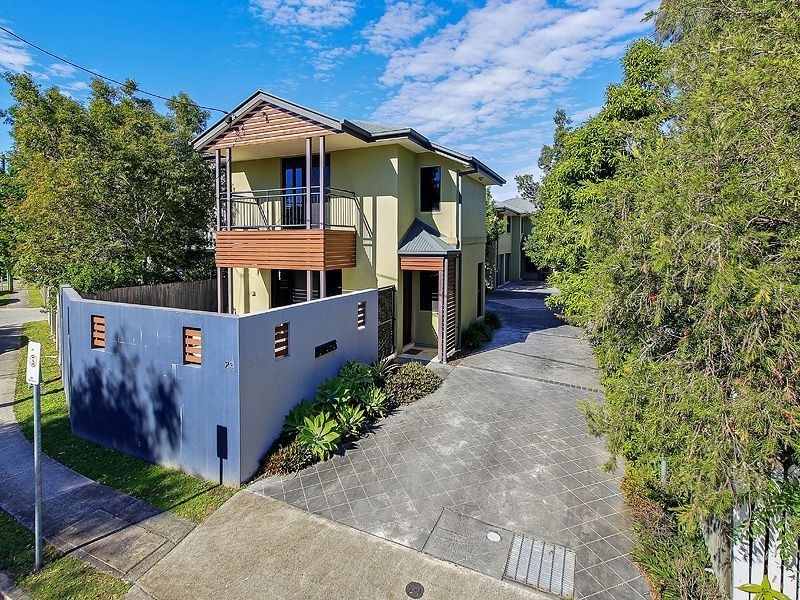 1,2,3/23 Gladys Street, Greenslopes QLD 4120