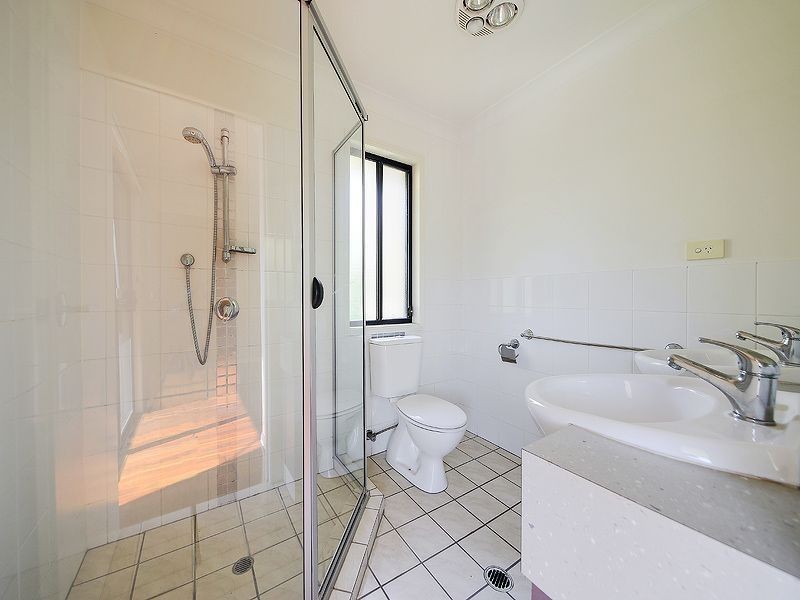 1,2,3/23 Gladys Street, Greenslopes QLD 4120